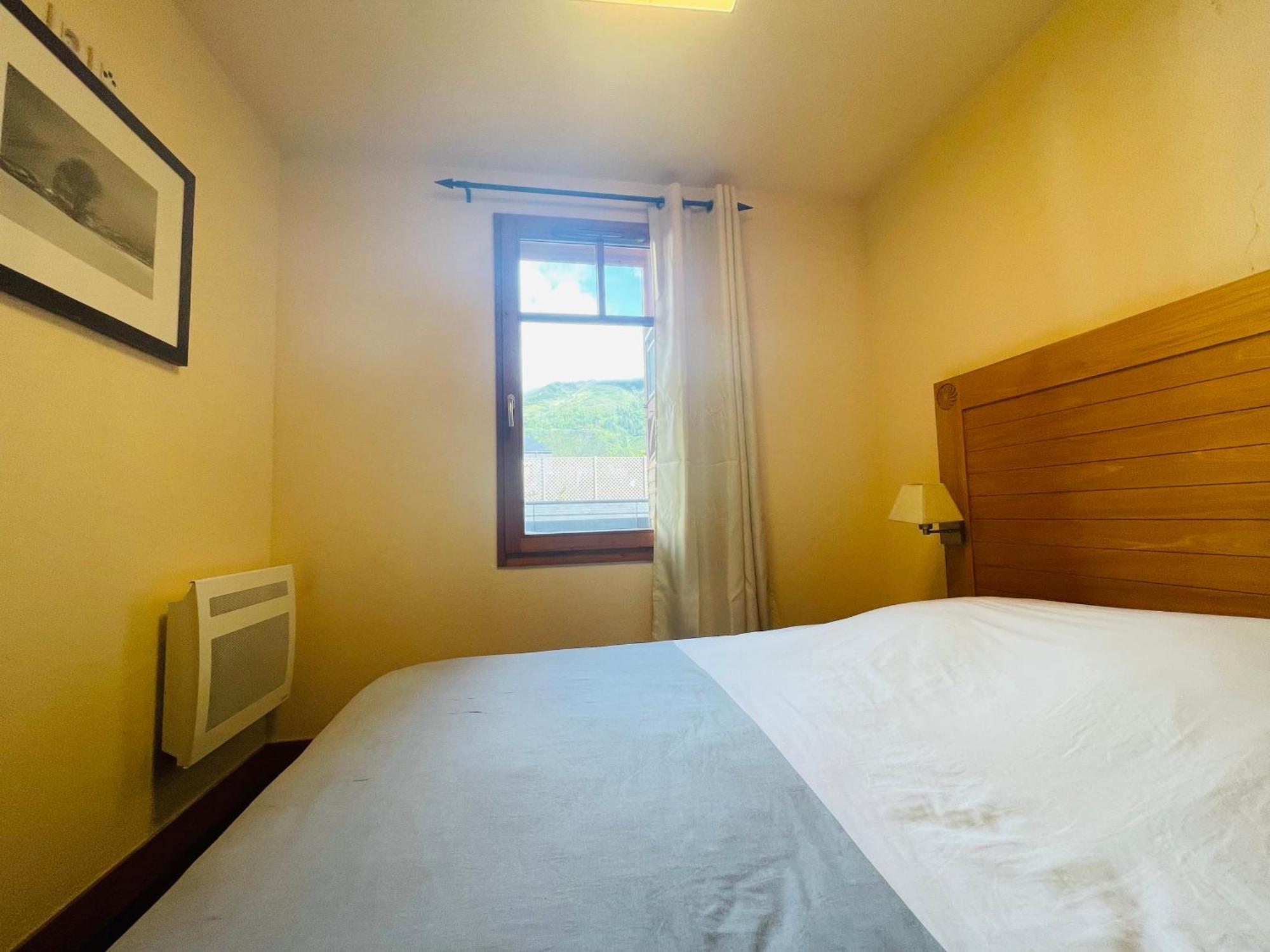 Appartements Avec Piscine Interieure Sauna Parking Etage 1 Au Centre Du Village Dans Residence Cami Real Сен-Лари-Сулан Экстерьер фото