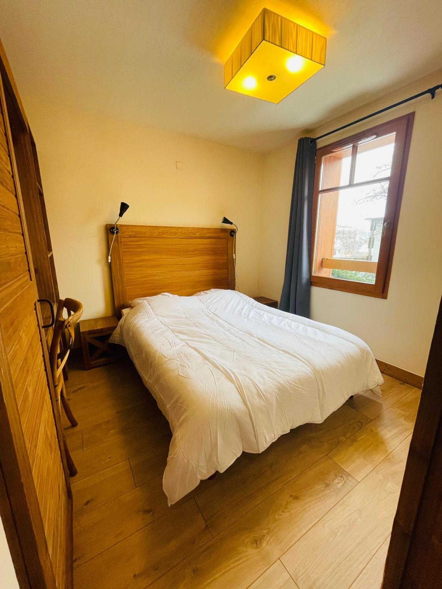 Appartements Avec Piscine Interieure Sauna Parking Etage 1 Au Centre Du Village Dans Residence Cami Real Сен-Лари-Сулан Экстерьер фото